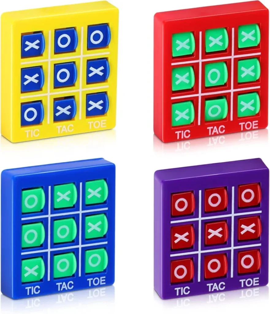 4 Pcs Travel Tic Tac Toe 2 x 2 x 0.4 Inch Mini Board Game Toys Portable Tic Tac Game Toy Retro Mini Games for Kids Red Blue Purple Yellow Pocket Board Games for Party Birthday Favors Classroom Prizes